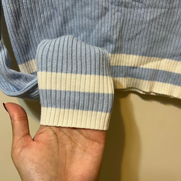 H&M Blue Ribbed Cropped sweater - Picture 3 of 5